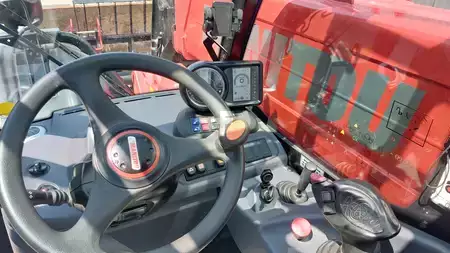 Teleskoplæsser (fast) 2023  Manitou MT930 H / 2x on stock (4)