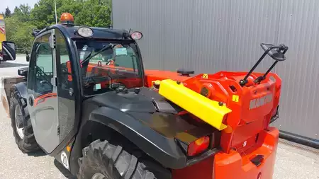 Teleskoplæsser (fast) 2023  Manitou MT930 H / 2x on stock (8)