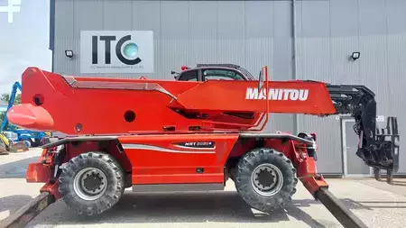 Ładowarki teleskopowe obrotowe 2018  Manitou MRT3050 / 2x on stock (1)