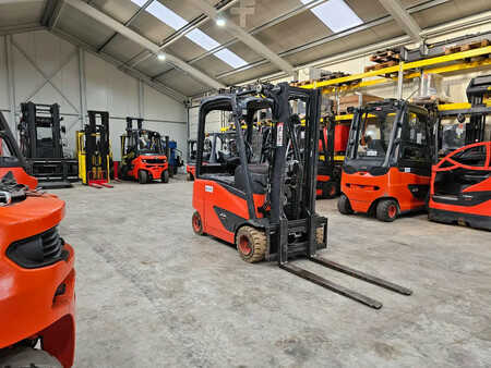 El truck - 4 hjulet 2018  Linde E18PH-02 E18PH-02 (1)