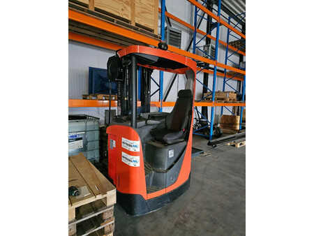 Chariots à mât rétractable 2009  BT RRE140 lwd RRE140 (1)