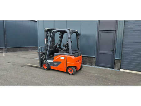 4-wiel elektrische heftrucks 2020  Linde E20PH E20PH (2)