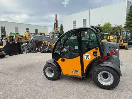 Telescopic forklift rigid 2025  GiANT GT5048 (2)