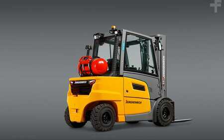 Gázüzemű targoncák 2021  Jungheinrich TFG 425s  470 DZ Hydrostatikantrieb NEUGERÄT  Bj. 12/2021 (1)