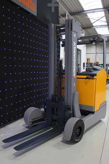 Chariots à mât rétractable 2016  Jungheinrich ETV C20 560DZ (ES657) mit SE-Bereifung + BATTERIE NEU (4)