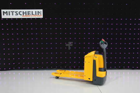 Lavtløftende truck 2012  Jungheinrich EJE 220 (EHW172) (1)