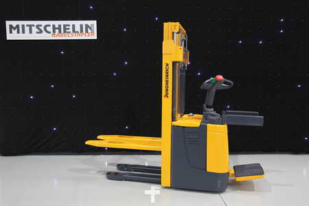 Gerbeurs 2011  Jungheinrich ERC 214 290 ZT (EHH291) (1)