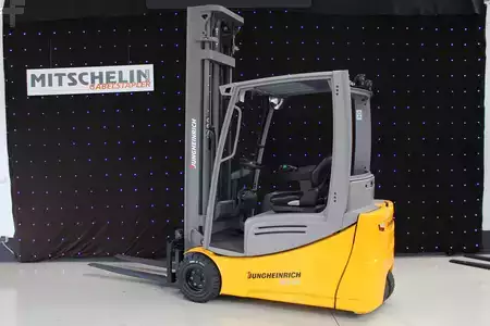 3-wiel elektrische heftrucks 2017  Jungheinrich EFG 220  650DZ (ED486) (1)