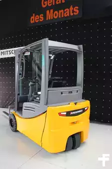 3-wiel elektrische heftrucks 2016  Jungheinrich EFG 220  310ZT (ED482) (2)