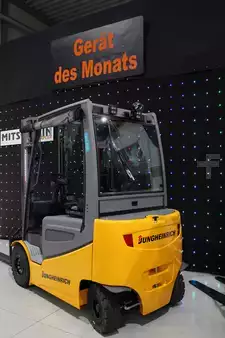 Elektro čtyřkolový VZV 2018  Jungheinrich EFG 425k 330ZT (EV542) (3)
