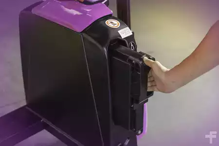 Elektrische palletwagens 2025  AntOn PTL 1.5 560x1150 / AUSSTELLUNGSGERÄT (2)