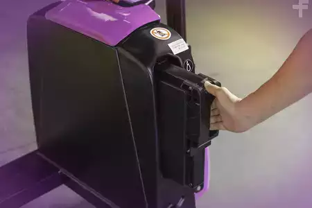 Elektrische palletwagens 2025  AntOn PTL 1.5 mit Stützrollen 560x1150 / AUSSTELLUNGSGERÄT (2)