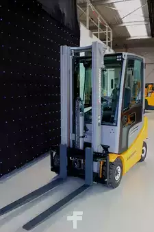 Elektro 4 Rad 2017  Jungheinrich EFG 316k 310ZZ mit neuer Batterie  (EV532) (2)