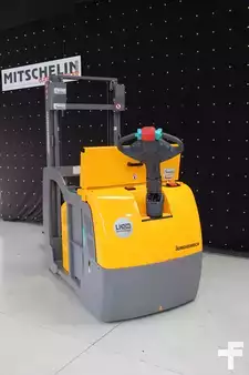 Hochhubwagen 2021  Jungheinrich EJG214 250ZT - NEUWERTIG (REP038) - freitragender E-Deichselstapler / SONDERBAU (3)