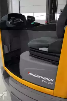 Reach Trucks 2016  Jungheinrich ETV C20 560DZ (ES657) mit SE-Bereifung + BATTERIE NEU (2)
