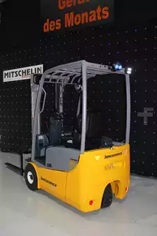 Elektryczne 3-kołowe 2016  Jungheinrich EFG 113  SP 300ZT  (ED480) (4)