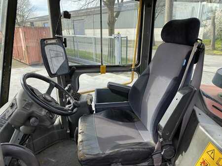 Carrello elevatore diesel 2004  Kalmar DCE140-6 (5)