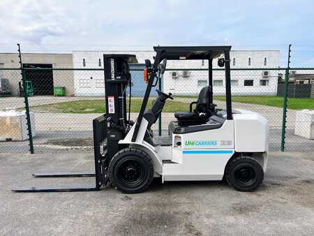 Dieseltrukki 2023  Unicarriers FD25T5C (1)