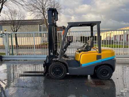 Diesel heftrucks 2014  Unicarriers FD30T4 (4)