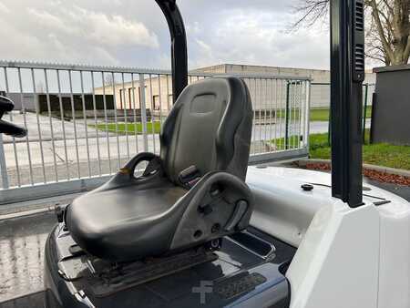 Dieselový VZV 2017  Unicarriers FHD20T5 (6)