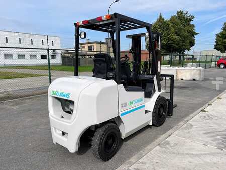 Dieselový VZV 2023  Unicarriers FD25T5C (11)