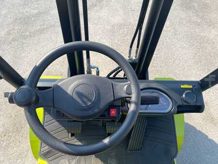 Diesel Forklifts 2023  Clark GTS25 (7)