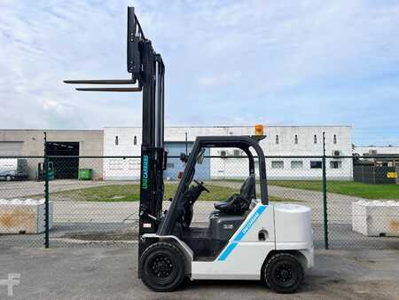 Dieselový VZV 2016  Unicarriers FHD25T5 (2)