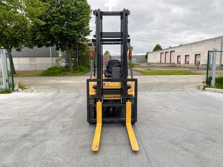 Petrol Forklift - Mitsubishi FG20-F17B (7)