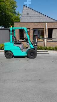 Diesel Forklifts - Mitsubishi FDE25-F18D (1)