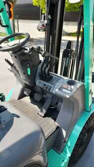 Diesel Forklifts - Mitsubishi FDE25-F18D (10)