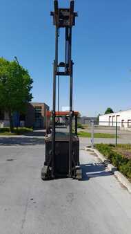 Reach Trucks 2015  BT RRE 140 (13)