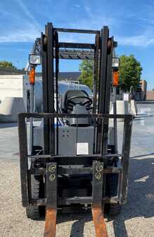 Carrelli elettrici 4 ruote 2016  Unicarriers FB15-8 (4)