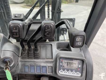 Carrelli elevatori diesel 2017  Unicarriers FHD30T5 (8)