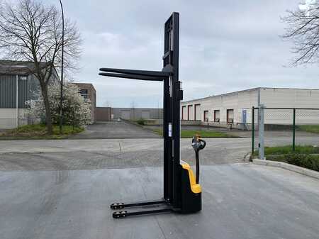 Stacker pedestre 2025  Staxx WS15H (7)
