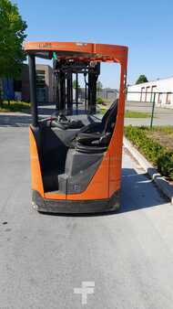 Carretilla retráctil 2015 BT RRE 140 (1)