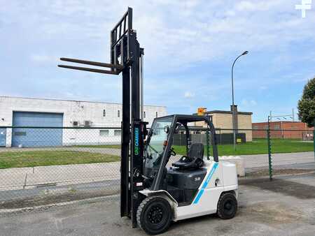 Carretilla elevadora diésel 2016  Unicarriers FHD25T5 (3)