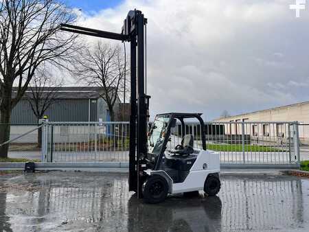 Carretilla elevadora diésel 2017 Unicarriers FHD20T5 (3)