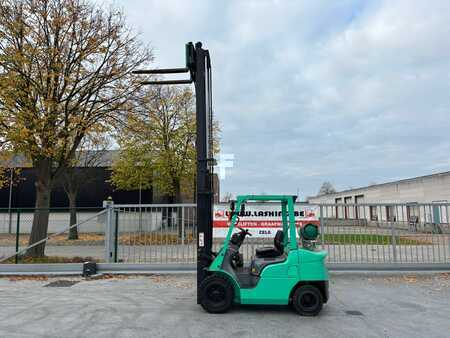 Carretilla elevadora GLP 2013  Mitsubishi FGE25-F17D (6)