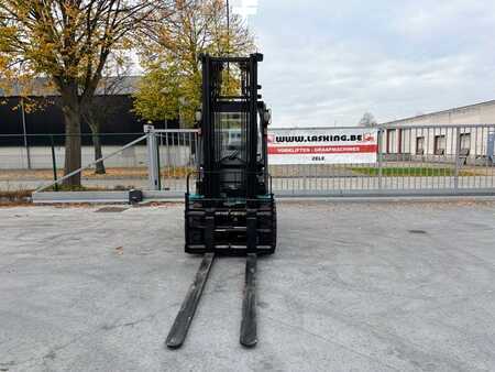 Carretilla elevadora diésel 2018  Sumitomo 13FD30PAXIII (1)