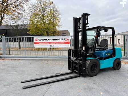 Empilhador diesel 2018 Sumitomo 13FD30PAXIII (2)