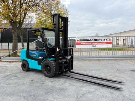 Carretilla elevadora diésel 2018  Sumitomo 13FD30PAXIII (6)