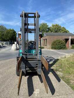 Eléctrico - 4 rodas - Komatsu FB20EX11 (4)