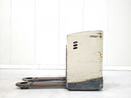 Niederhubwagen 2019  Crown RT4020 (7)