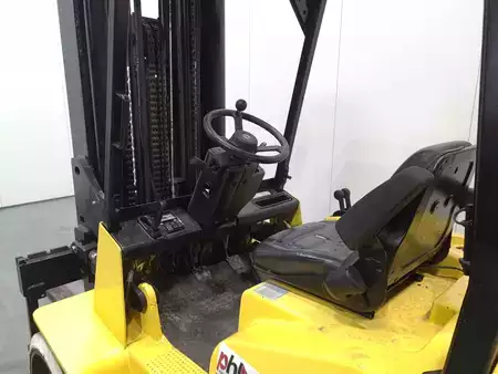 Gas truck 2010  HOIST F180/36 (3)