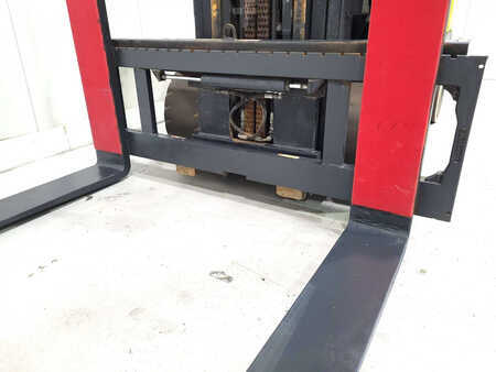 LPG heftrucks 2017  Hyster S7.00FT (4)