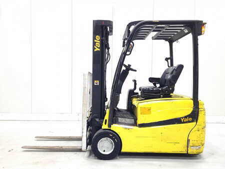 Electric - 3 wheels 2017  Yale ERP18VT (7)