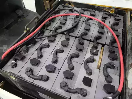 Carrelli elettrici 3 ruote 1997  Crown SC3018 (6)