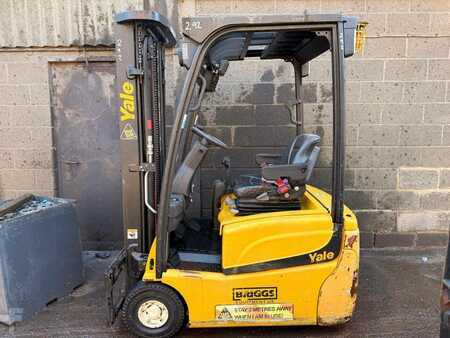 Elektro 3 Rad 2010  Yale ERP16VT (1)