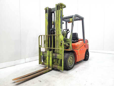 Dieselstapler - Heli FD35G (2)