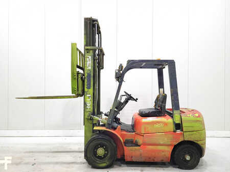 Empilhador diesel 2009  Heli HFD25 (1)